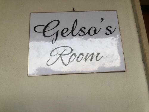 Hostal Gelso's Room