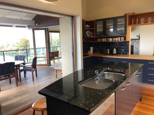 Acacia Haven - Beautiful Lake Views