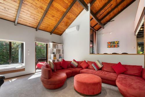 Garden Grove - Taupo Holiday Home