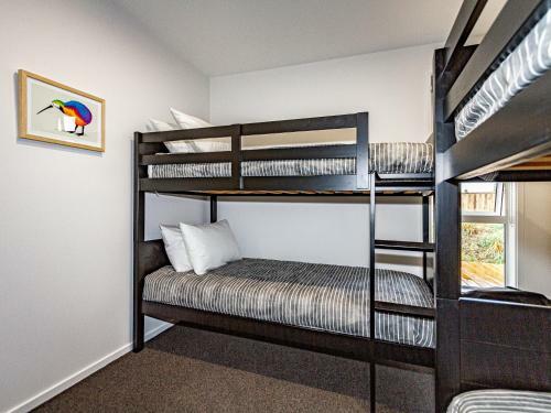 Modern Mountain Escape - Ohakune Holiday Home