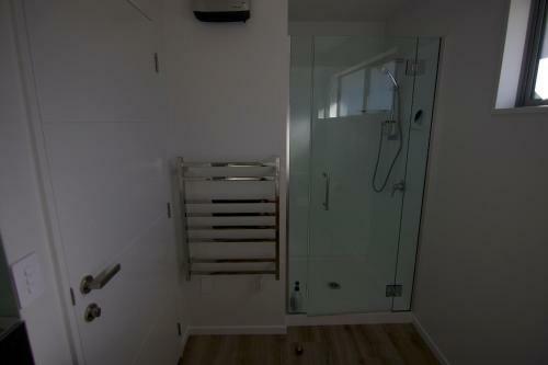 5 Bedrooms & 4 Bathrooms