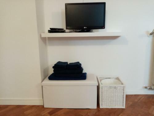 B&B Accogliente A Due Passi Dal Metr� Di Milano - Casa Adriana