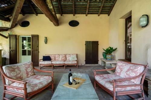 Apartamento Splendido Apt Con Piscina E Parking A Colorno