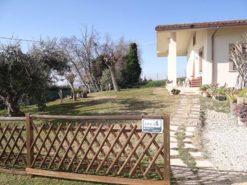 Villetta In Collina A Due Passi Dal Mare