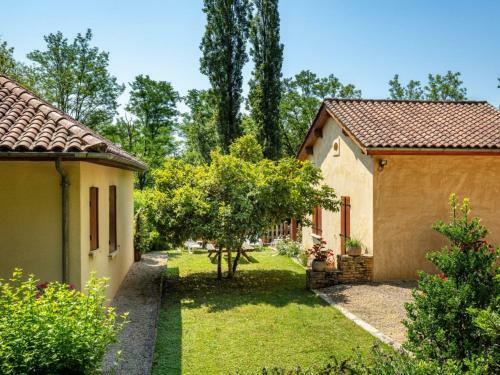 G�te Tursac, 2 Pi�ces, 2 Personnes - Fr-1-616-131