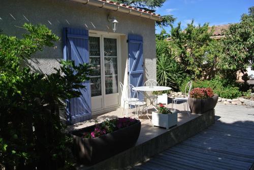 Hotel Le Clos Des Capitelles