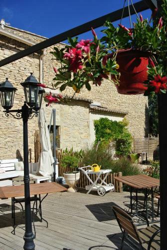 Hotel Le Clos Des Capitelles