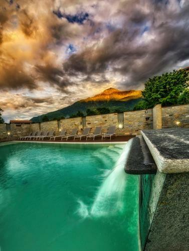 Rainbow Holiday Apartments Lake Como