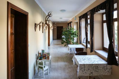 Hostal Szarvas Apartman - Jakuzzis Vend�gh�z M�ny