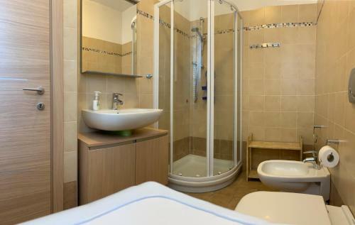 Lago Apartment