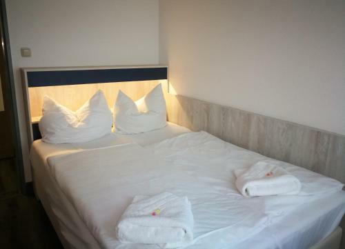 Hotel Near By