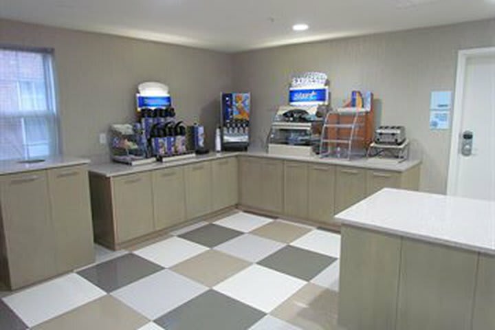 Hotel Holiday Inn Express Williamsburg North