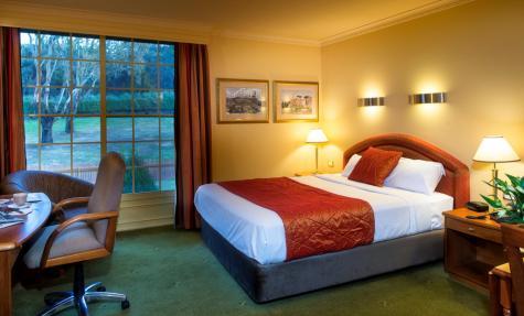 Hotel Country Club Tasmania