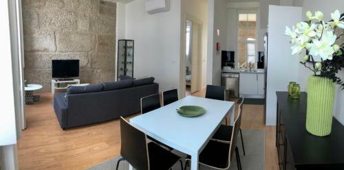 Carmo House
