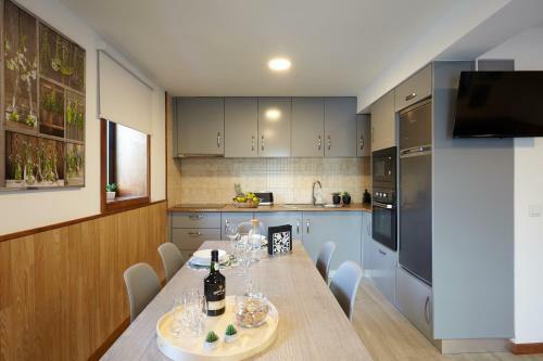Apartamento Encosta Do U�ma - Guest House