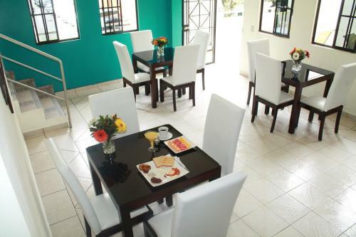 Villa Del Angel Hotel