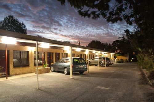 The Vineyards Motel