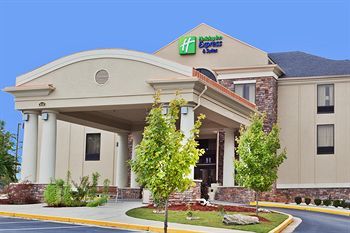 Holiday Inn Express Hotel & Suites Covington