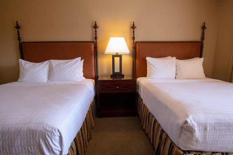 Hotel Riverside Inn