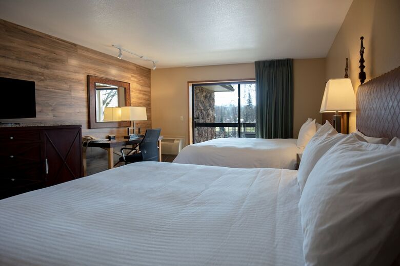 Hotel Riverside Inn
