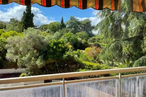 Nice Apartment With Sea View And Swimming Pool