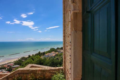 Apartamento Sospeso Fra Cielo E Mare