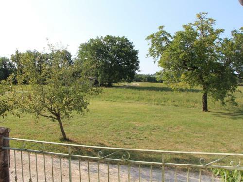 G�te Azerat, 4 Pi�ces, 6 Personnes - Fr-1-616-138