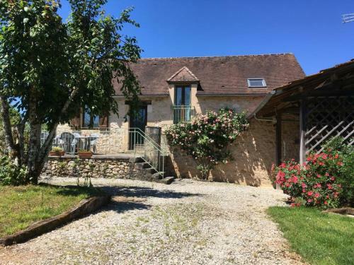 G�te Azerat, 4 Pi�ces, 6 Personnes - Fr-1-616-138
