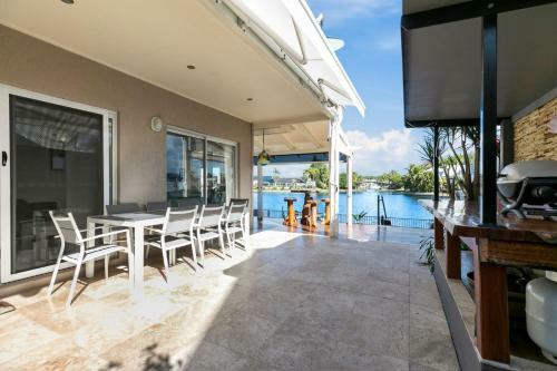 Sunseeker Close 1 3 Noosa Waters