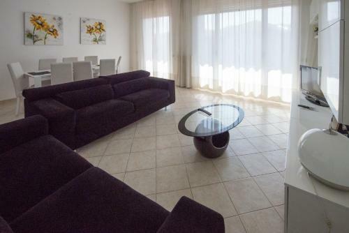 Apartamento Silky House With Private Parking