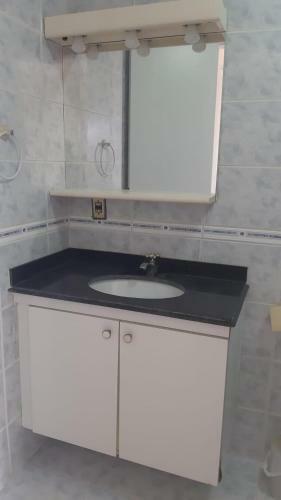 Apartamento Enseada 3 Quartos, 10 Pessoas