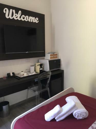 Hostal L'antica Corte Lazzago Rooms