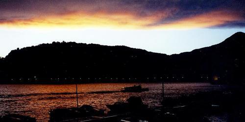 Lake View 9