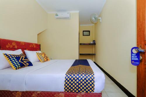 Spot On 2185 Hotel Elen