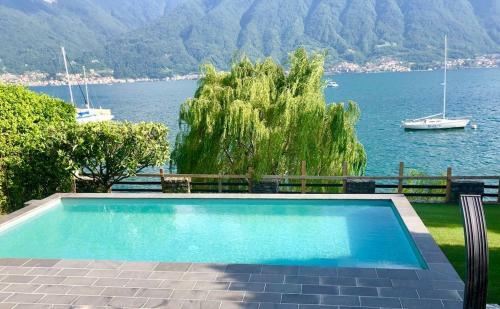 Ossuccio Villa On The Lake