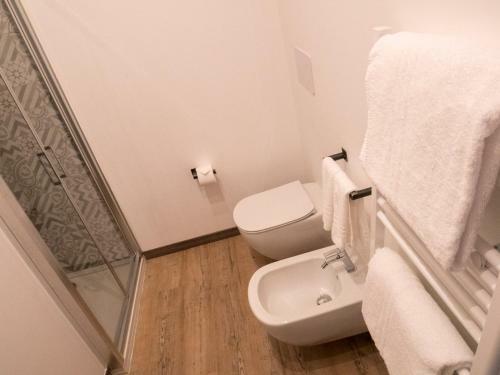 Hostal Officina Rooms