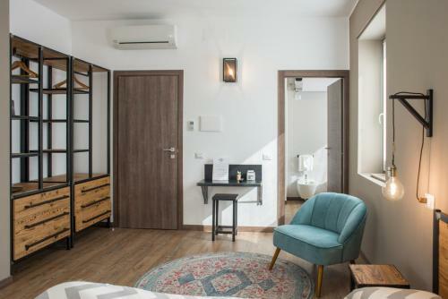 Hostal Officina Rooms