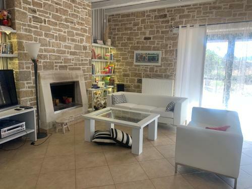 Carob Villa
