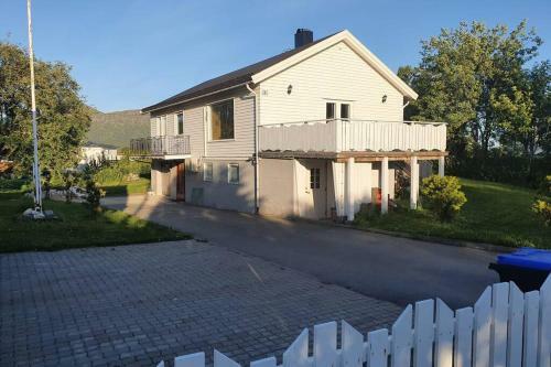 Apartamento Hus Sentralt I Lofoten
