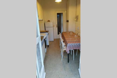 Apartamento Como Citt�: Ottimo Appartamento Servitissimo