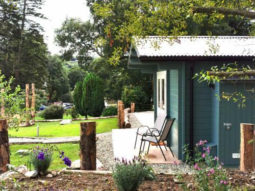 The Oaks Luxury Lodges