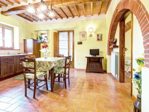 Peaceful Villa In Cortona With Private Pool