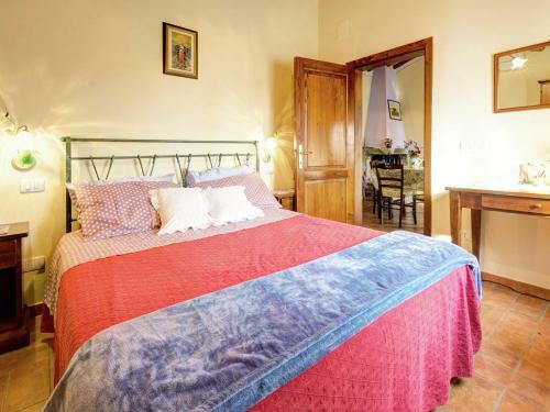 Peaceful Villa In Cortona With Private Pool