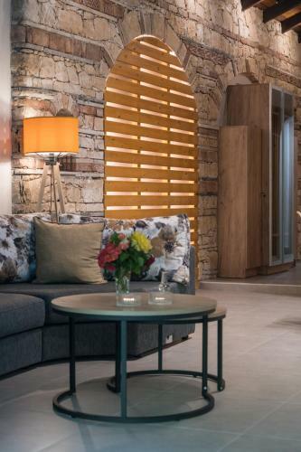Casa Leone, Cosy Apartment Overlooking The Square