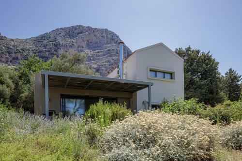 Tessera Villa, Majestic Countryside!