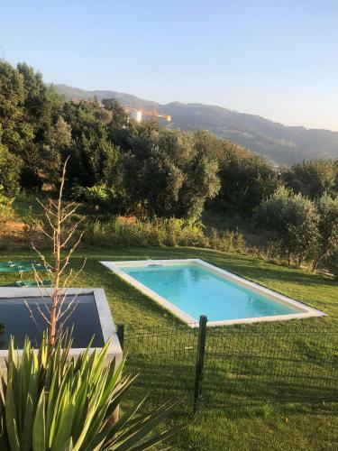 Casa Do Casal Em Resende Com Vista Para O Rio Douro