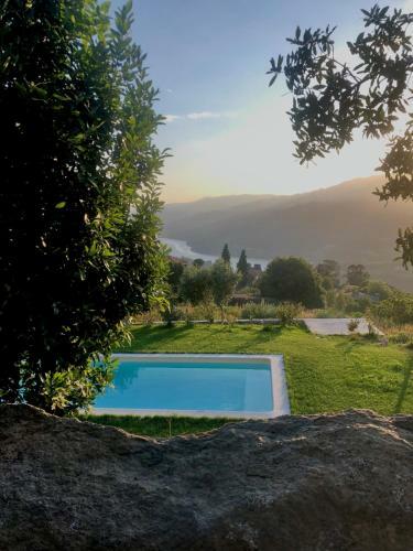 Casa Do Casal Em Resende Com Vista Para O Rio Douro