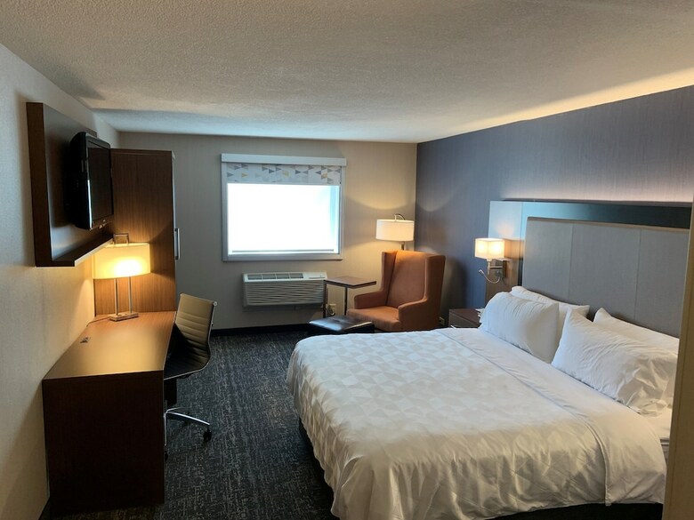 Holiday Inn Hotel & Suites Chicago-carol Stream/wheaton