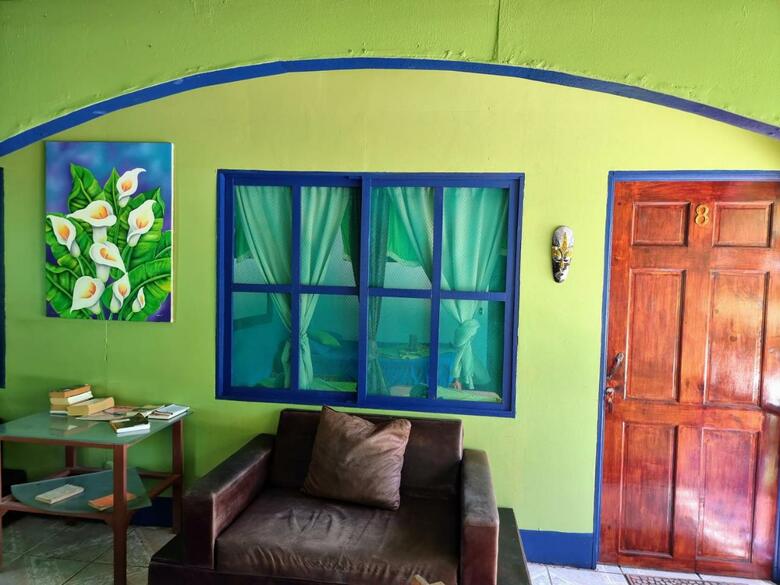 Tortuguero Natural B&B