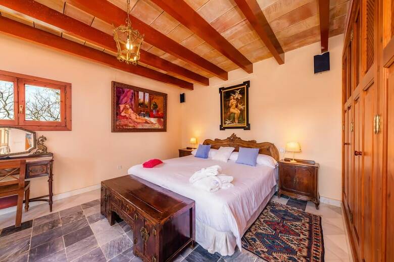 Agroturismo Es Revellar Art Resort